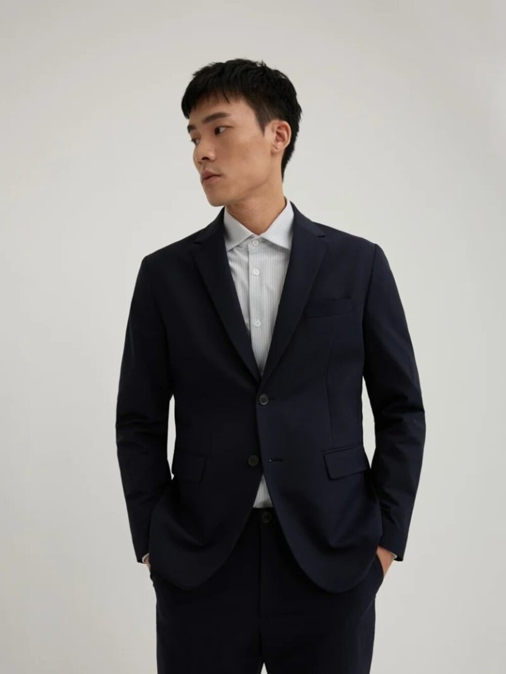 FYNE Navy Water Repellent Four-side Stretch Blazer